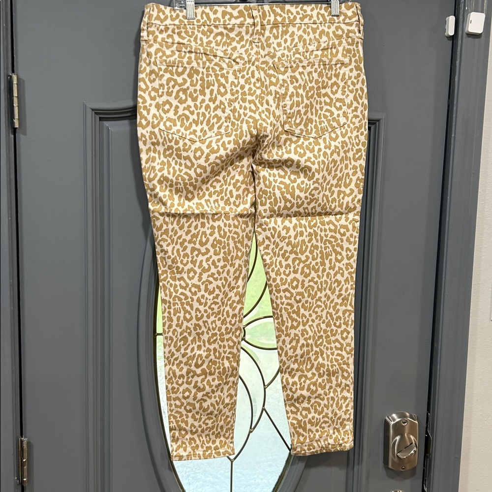 J Crew Animal Print Jeans, NWOT. - Picture 3 of 4